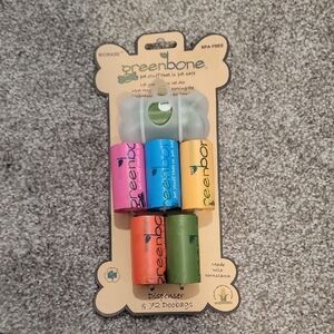 Dog Waste Bag Dispenser with Multi-Color Bags